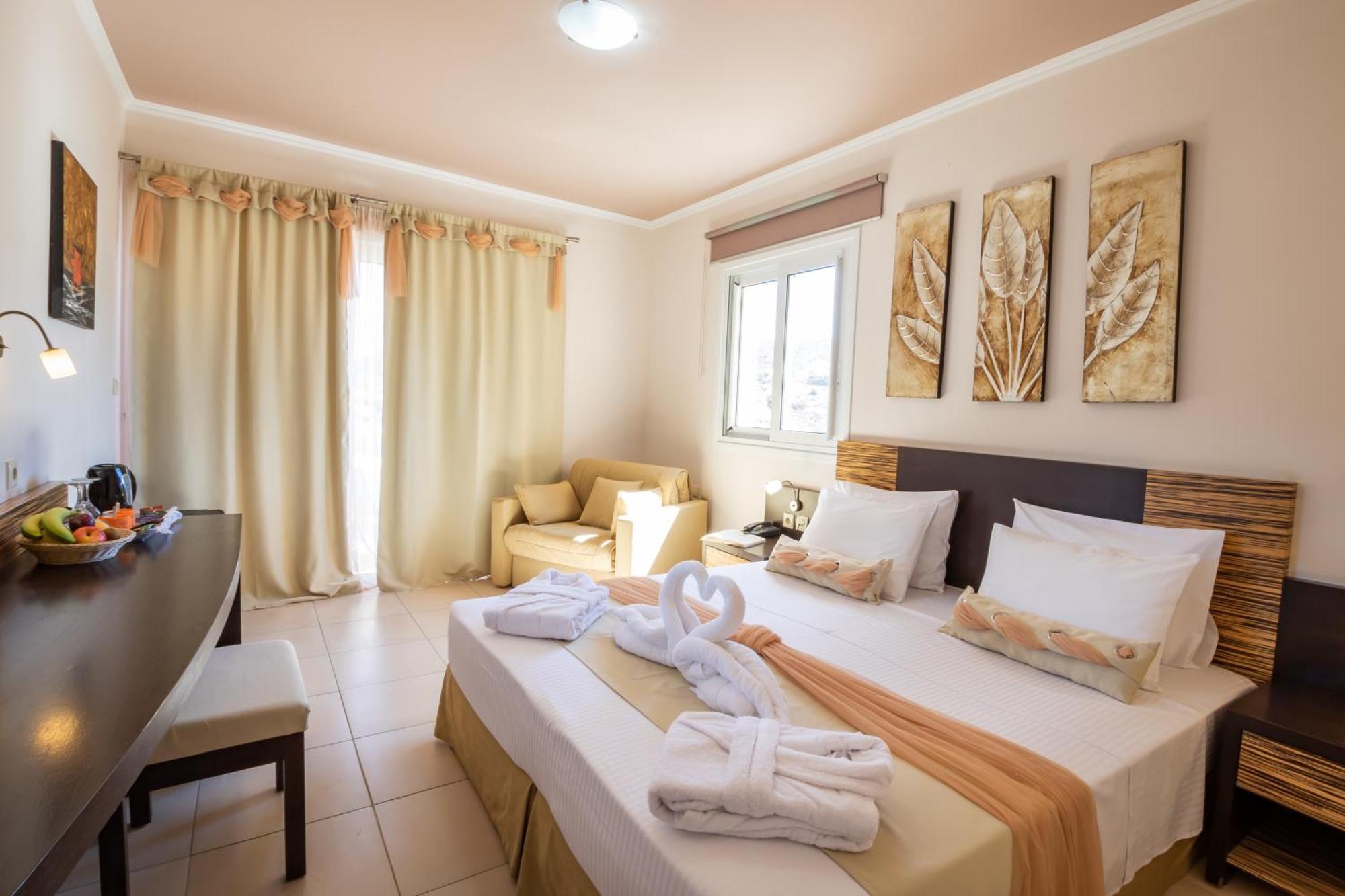 Nereides Hotel Karpathos Exterior foto